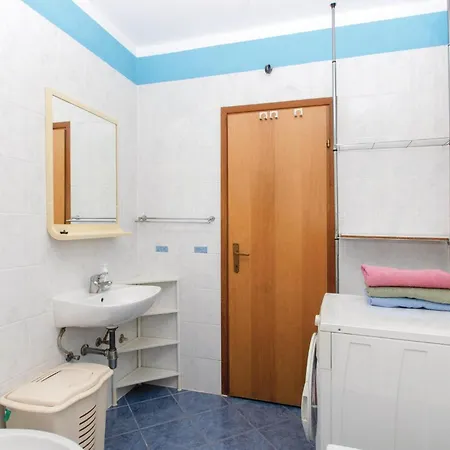 Lovely In With House Sea View Racisce